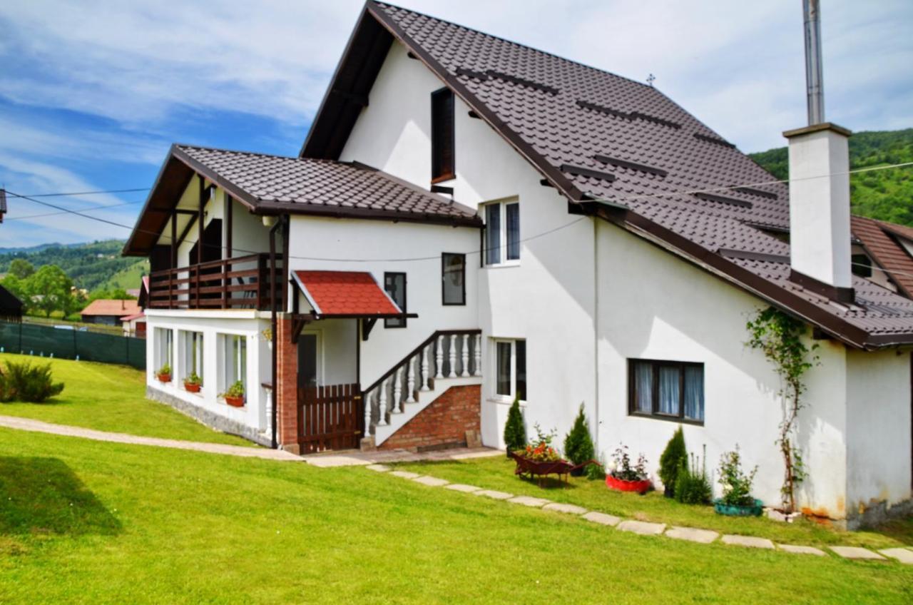 Pensiunea Casa Ady Bran  Exterior foto
